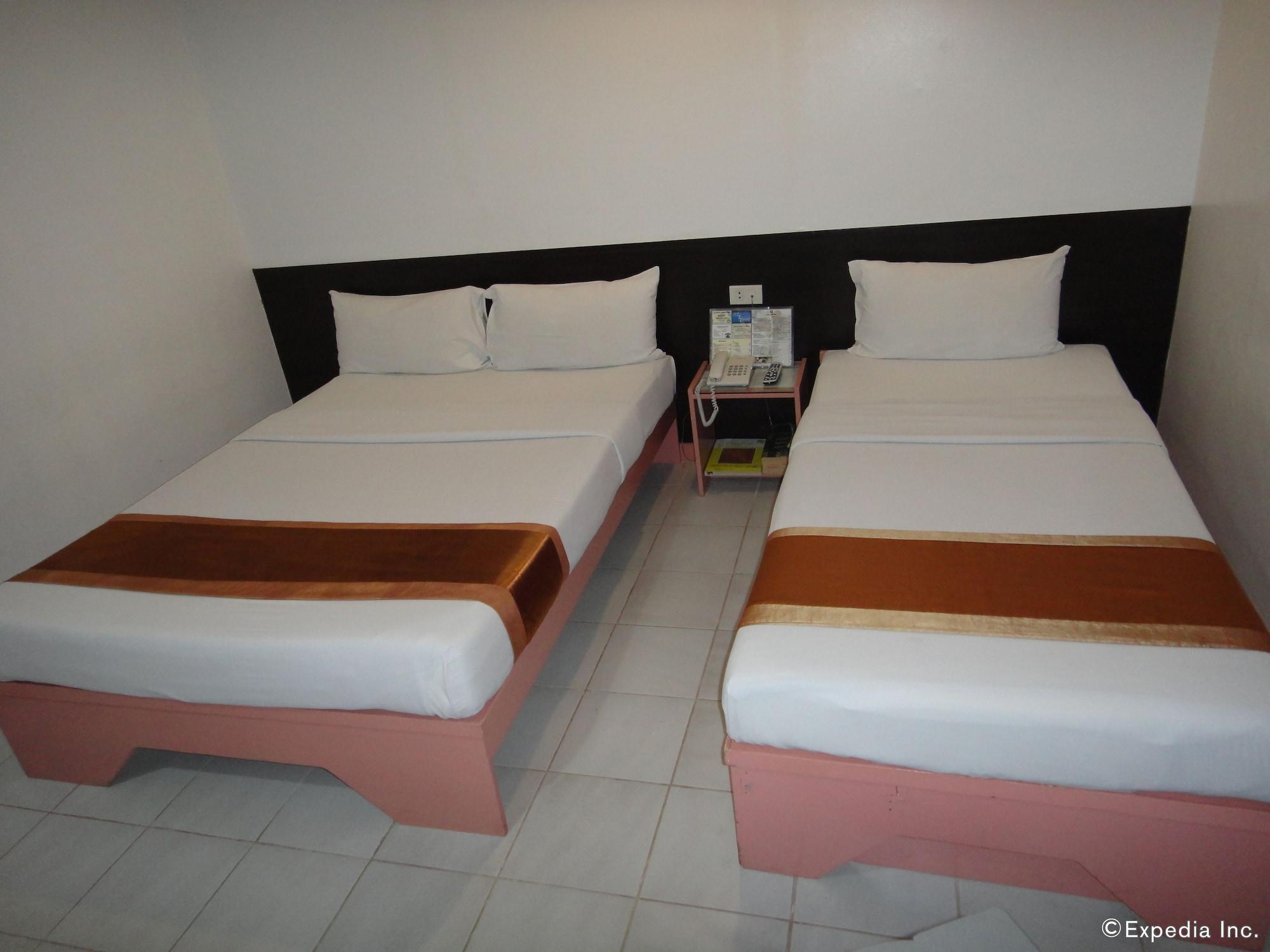 Hotel Pier Cuatro Cebu Ngoại thất bức ảnh